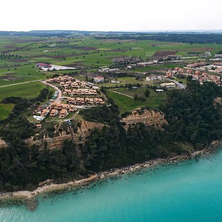 Porto Thea Alexandra Shared Pool Villa, Afytos Exterior foto